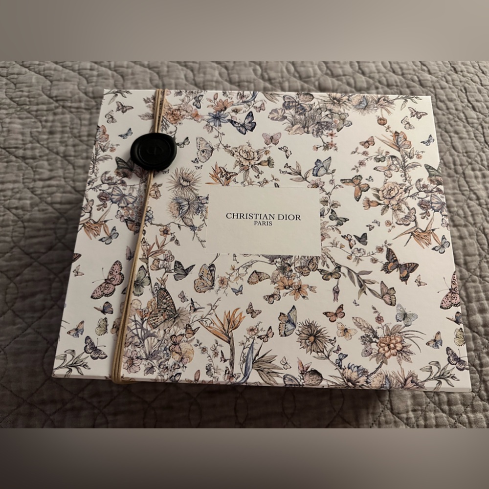 Christian DIOR La Collection Privee Gift Box Butterfly Floral